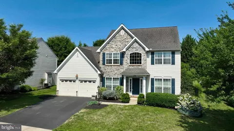 114 S Broad St, New Freedom, PA 17349