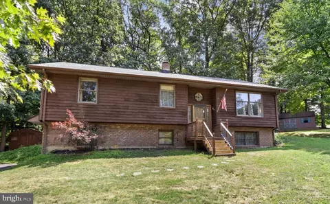 45 Lewis Rd, Windsor, PA 17366