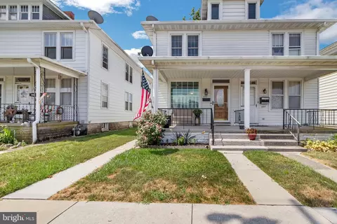 555 2 Mcallister St, Hanover, PA 17331