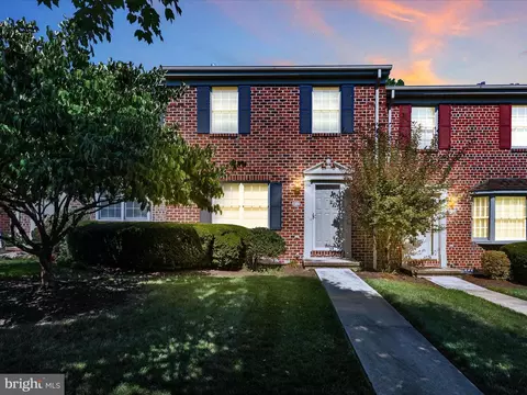 1204 Chambers Rdg #1204, York, PA 17402