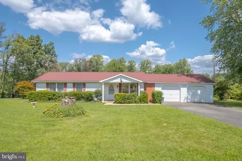 7794 Woodbine Rd, Airville, PA 17302