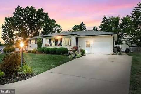 2491 Cedar Rd, York, PA 17408