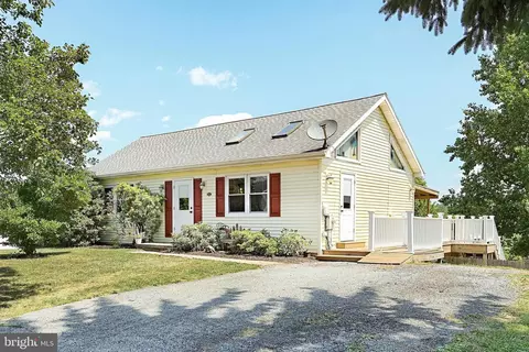 623 Overlook Dr, Etters, PA 17319