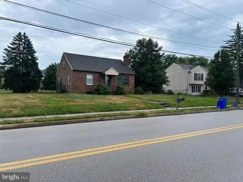 255 N Main, Manchester, PA 17345