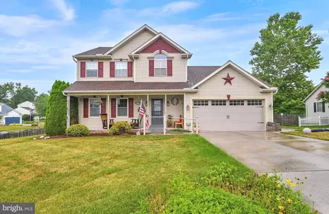 153 Timber Ln, Hanover, PA 17331