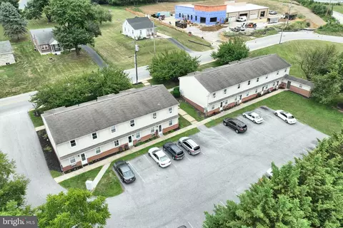 1350 And 1360 Memory Lane Ext, York, PA 17402