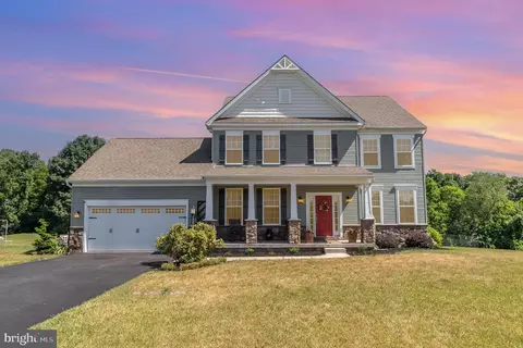65 Rolling Hills Ct, Etters, PA 17319