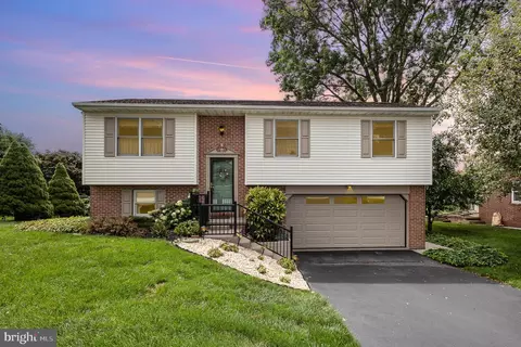 8 B Riverview Dr, Wrightsville, PA 17368
