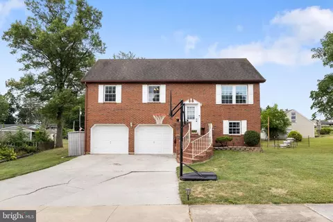 2592 Abby Ln, Dover, PA 17315