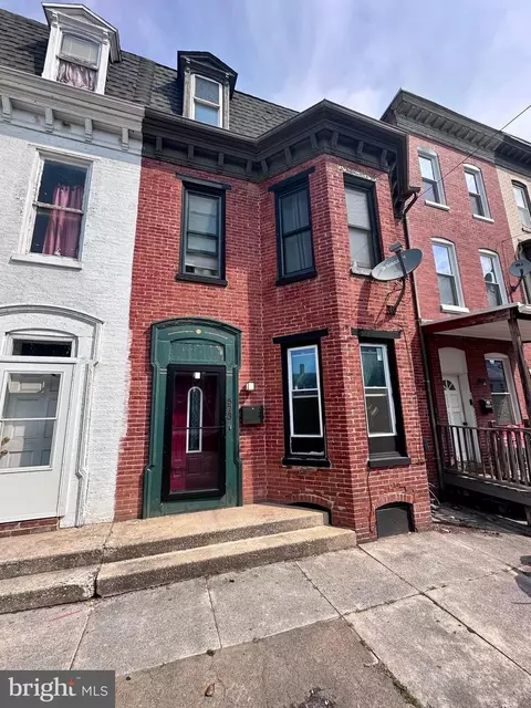 573 W Philadelphia St, York, PA 17401