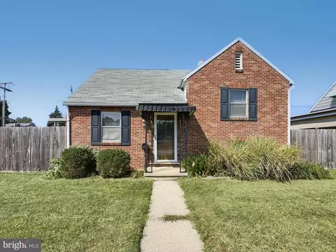 725 Parkway Blvd, York, PA 17404