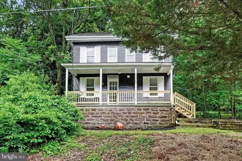 6020 Old Carlisle Rd, Dover, PA 17315