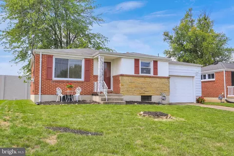 2650 Clearbrook Blvd, York, PA 17406