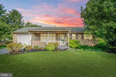 3459 Messersmith Rd, York, PA 17408