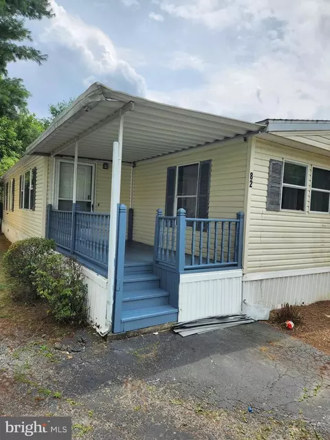 82 Shawna Ave, York, PA 17402