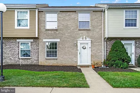 96 Lexton Dr #96, York, PA 17404