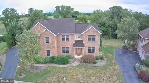4020 Goldens Path, York, PA 17408