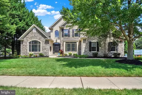 197 Ridgefield Dr, York, PA 17403