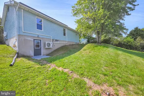 3263 E Pheasant Dr, Dover, PA 17315 photo 29