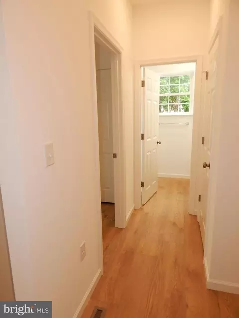 Entry Way - 98 Cedar Dr, Dover, PA 17315 photo 3 of 6