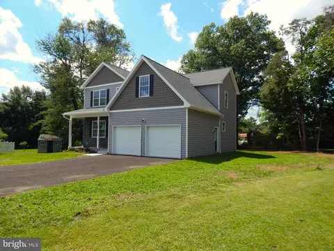 Exterior - 98 Cedar Dr, Dover, PA 17315 photo 3 of 7