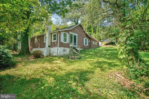 287 Camp Ground Rd, Dillsburg, PA 17019