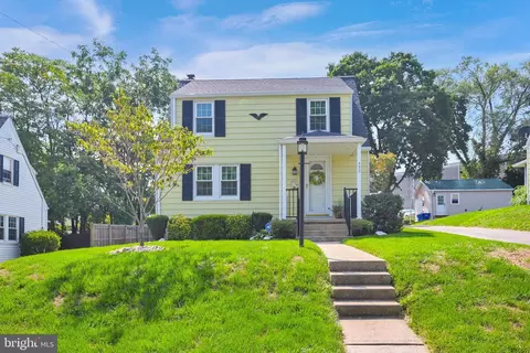 532 Hillcrest Rd, York, PA 17403