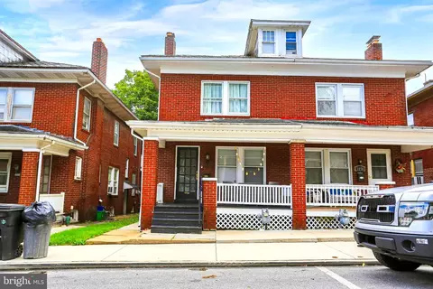 1268 W Princess St, York, PA 17404