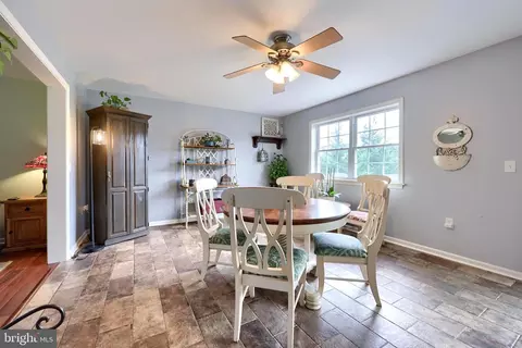 485 Apple Tree Ln, Mount Wolf, PA 17347 photo 13