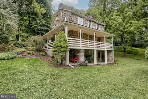 12346 Reservoir Rd, Glen Rock, PA 17327