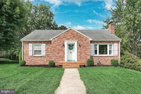 2095 Elim St, York, PA 17408