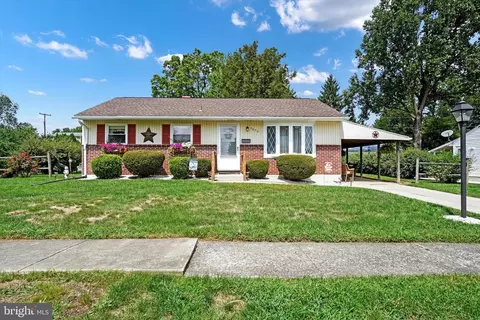 3879 Sylvan Dr, York, PA 17402