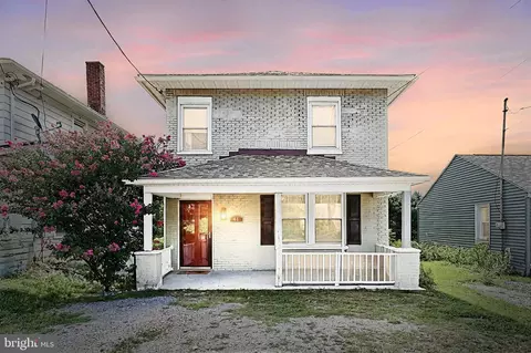 41 S Main St, Loganville, PA 17342