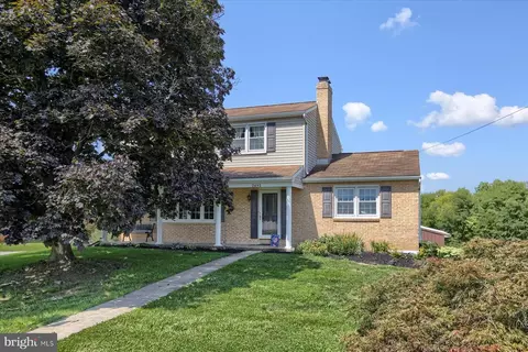 2695 W Canal Rd, Dover, PA 17315