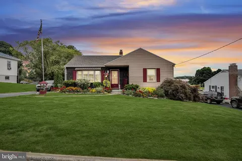 625 Wise Ave, Red Lion, PA 17356