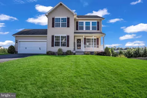 130 Vista Loop, Hanover, PA 17331