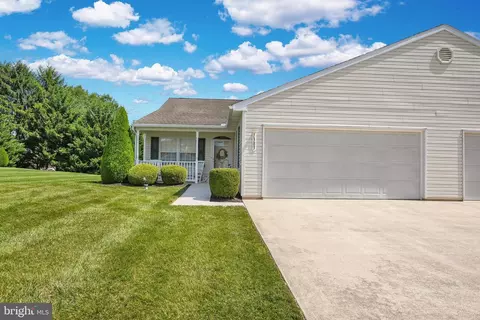 1383 Village Dr, Spring Grove, PA 17362