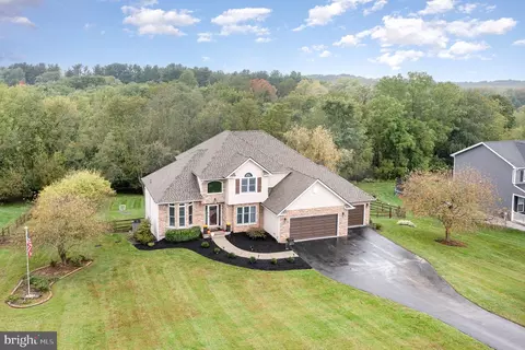 3545 Eagle Ridge Ct, Hanover, PA 17331 photo 3