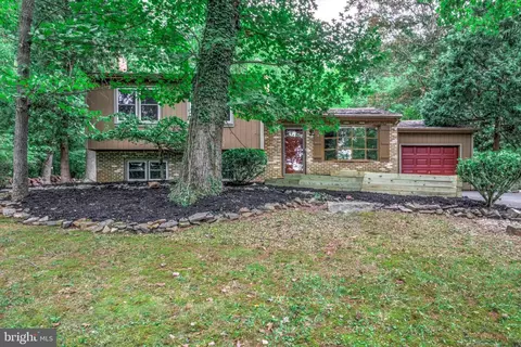 335 Cartref Rd, Etters, PA 17319
