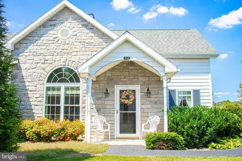 2166 Bayberry Ln #2166, York, PA 17403