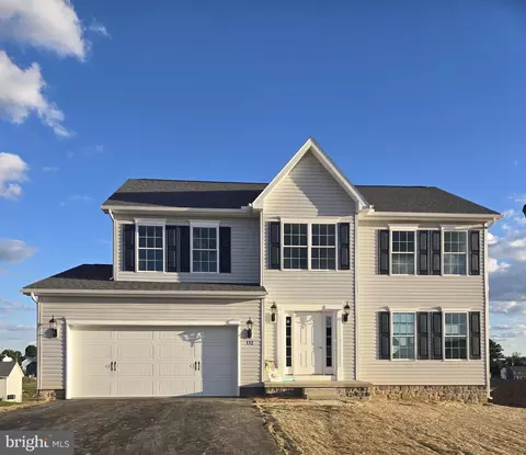 112 Stonewicke Dr #82, Hanover, PA 17331