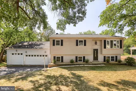 286 Kernel Ln, Etters, PA 17319