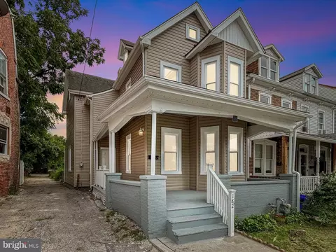 182 E Cottage Pl, York, PA 17401