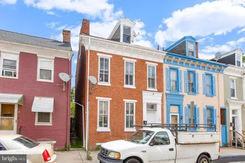 23 N Hartley St, York, PA 17401