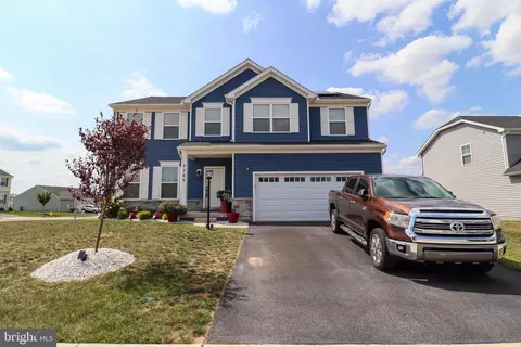 3365 Winter Dr, Dover, PA 17315