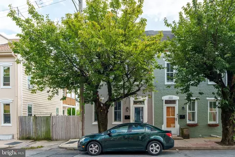 320 W Princess St, York, PA 17401