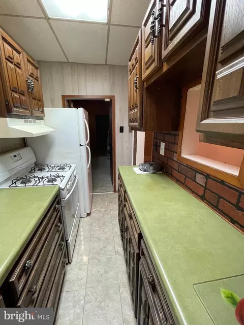 Kitchen - 100 E Main St, Windsor, PA 17366 photo 1 of 2