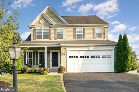 611 Misty Hill Dr, Delta, PA 17314