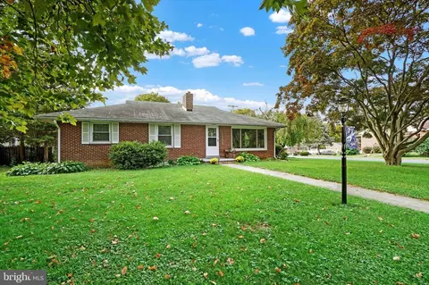 300 S Russell St, York, PA 17402