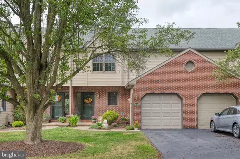 62 Jean Lo Way, York, PA 17406
